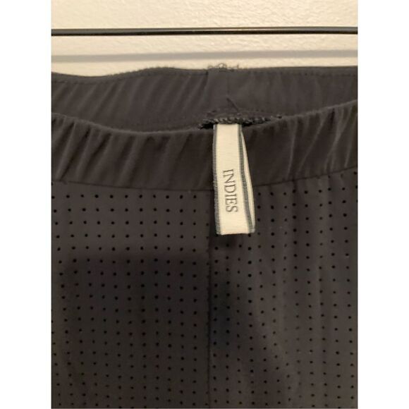 Indies black perforated leggings - Picture 3 of 5